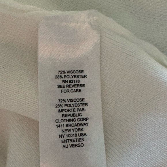 Tahari White V-Neck Ruffle Tank with Black Embroidery - Picture 4 of 4